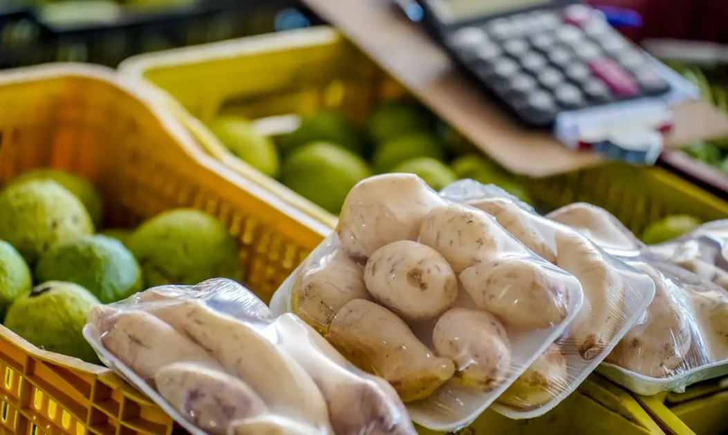 Preço da batata e da cebola cai em até 31% nos mercados atacadistas