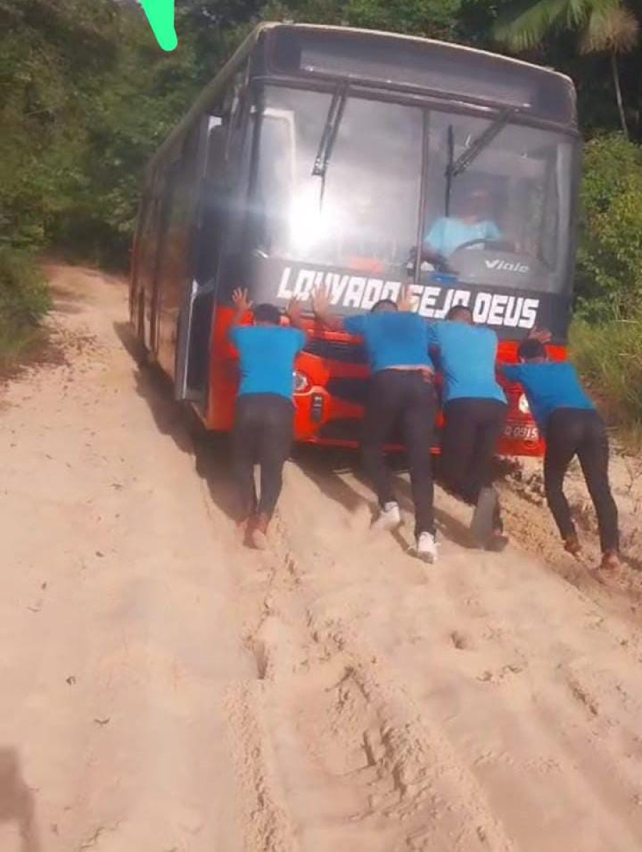 Alunos da zona rural enfrentam dificuldades com transporte escolar em Nova Timboteua
